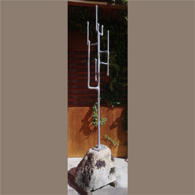 Besinnung / 2012 / Aluminium / H265 cm + Sockel / RW315 