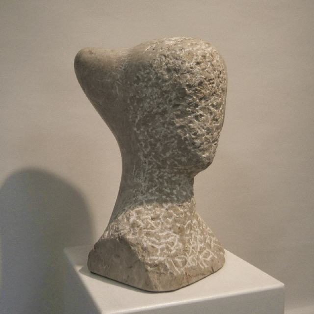 Kopf / 2017 / Kalkstein (Levante Crema) / H39 cm / RW488
