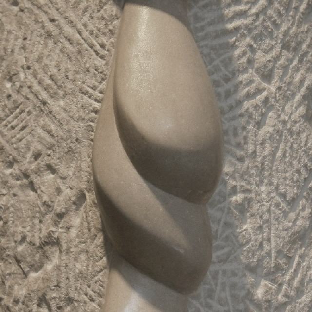 Tropfenstein #1 (Detail) / 2017 / Kalkstein / H61 cm (+ Steher) / RW502