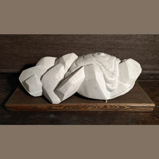 Relation #1 / 2016 / Marmor (Italien/Carrara) / L65 cm / 38 kg / RW467