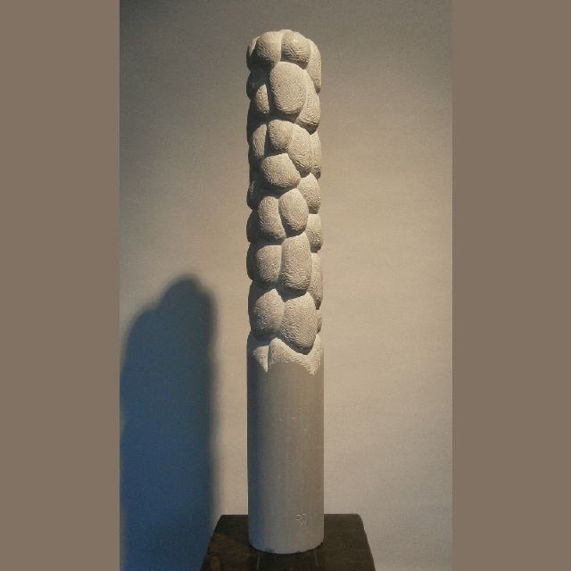 Tropfensäule #1 / 2021 / Kalkstein / D13 x H92 cm / RW577 