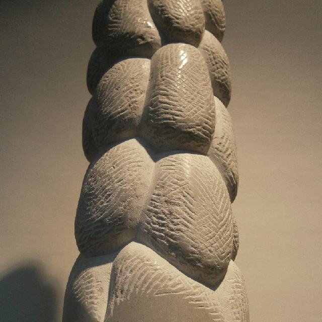 Tropfensäule #1 / 2021 / Kalkstein / D13 x H92 cm / RW577 
