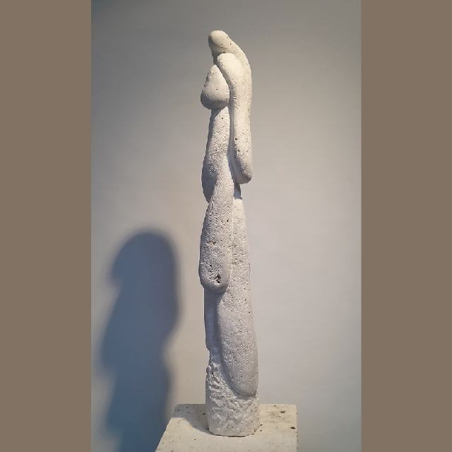 Tropfensäule #2 / 2021 / Kalkstein / D16 x H107 cm / RW578 