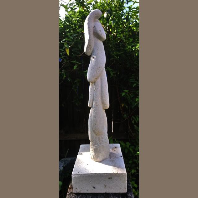 Tropfensäule #2 / 2021 / Kalkstein / D16 x H107 cm / RW578 